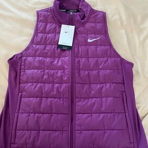 Nike Therma fit  Vest for Women!